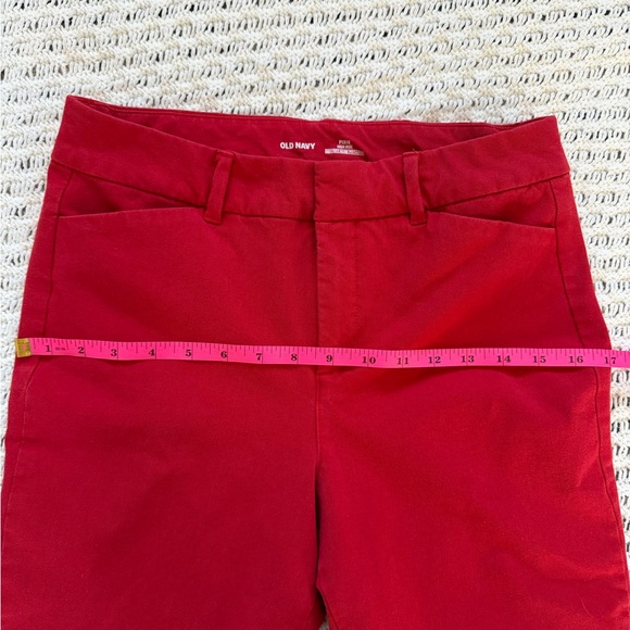 OLD NAVY Gently Used High Rise Pixie Straight Leg Slim Fit Red Pants Size 6 - Picture 8 of 9